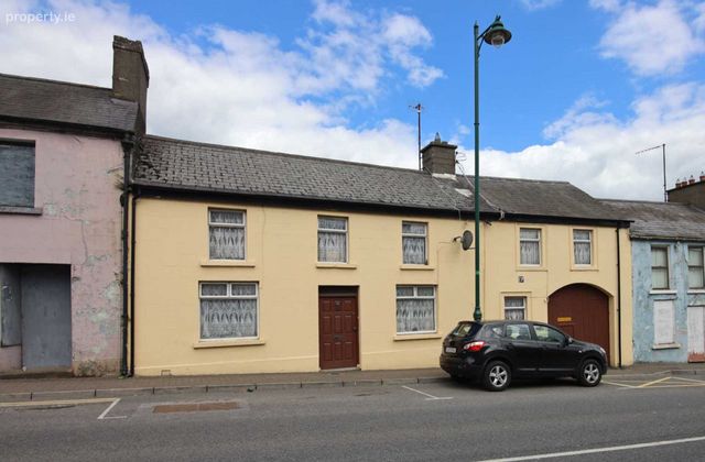 14 Carrick Street, Kells, Co. Meath - Click to view photos