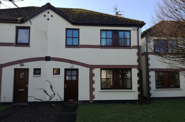 22 Castle Oaks Holiday Village, Castleconnell, Co. Limerick - Click to view photos