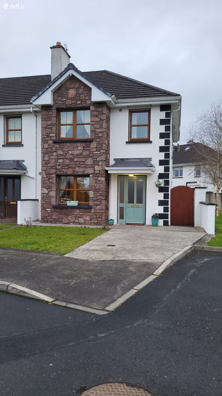 3 Breaffy Court, Castlebar, Co. Mayo - Click to view photos