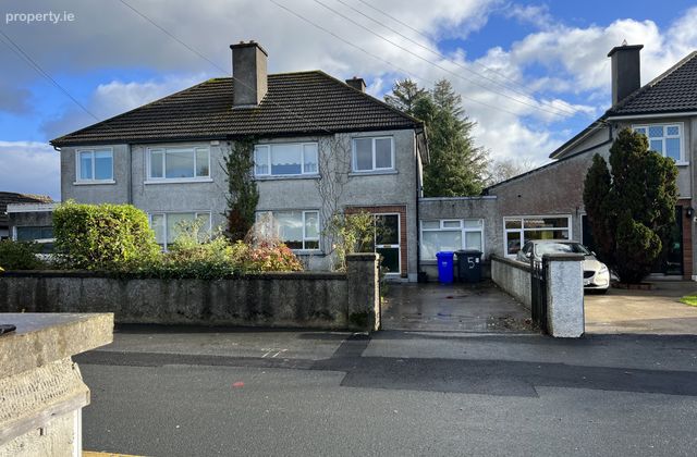5 Summerhill, Carrick-on-Shannon, Co. Leitrim - Click to view photos