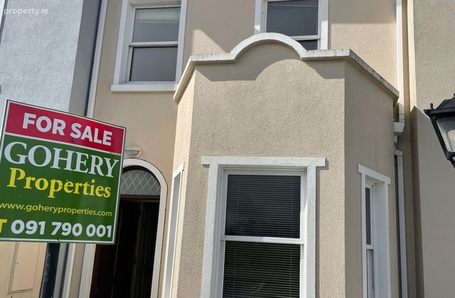 3 College Crescent, College Road, Galway City, Co. Galway - Click to view photos