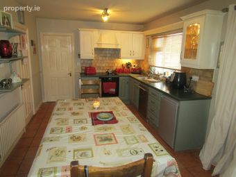 45 Oakfield, Fr. Russell Road, Raheen, Co. Limerick - Image 3