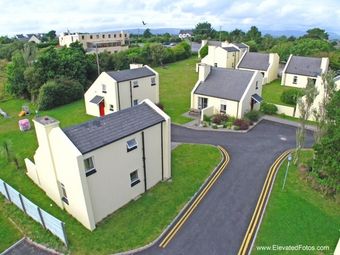 Carraroe Holiday Cottages, Carraroe, Co. Galway - Image 2
