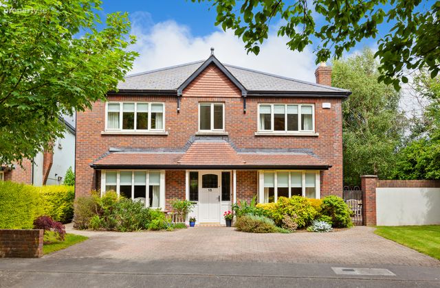 15 Priory Avenue, Eden Gate, Delgany, Co. Wicklow - Click to view photos