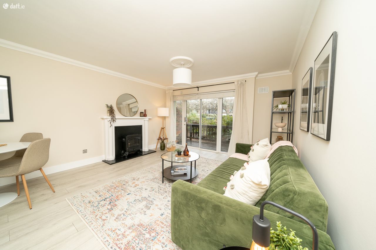 Apartment 211, Hampton Square, Navan Road (D7), Dublin 7 Brock Delappe