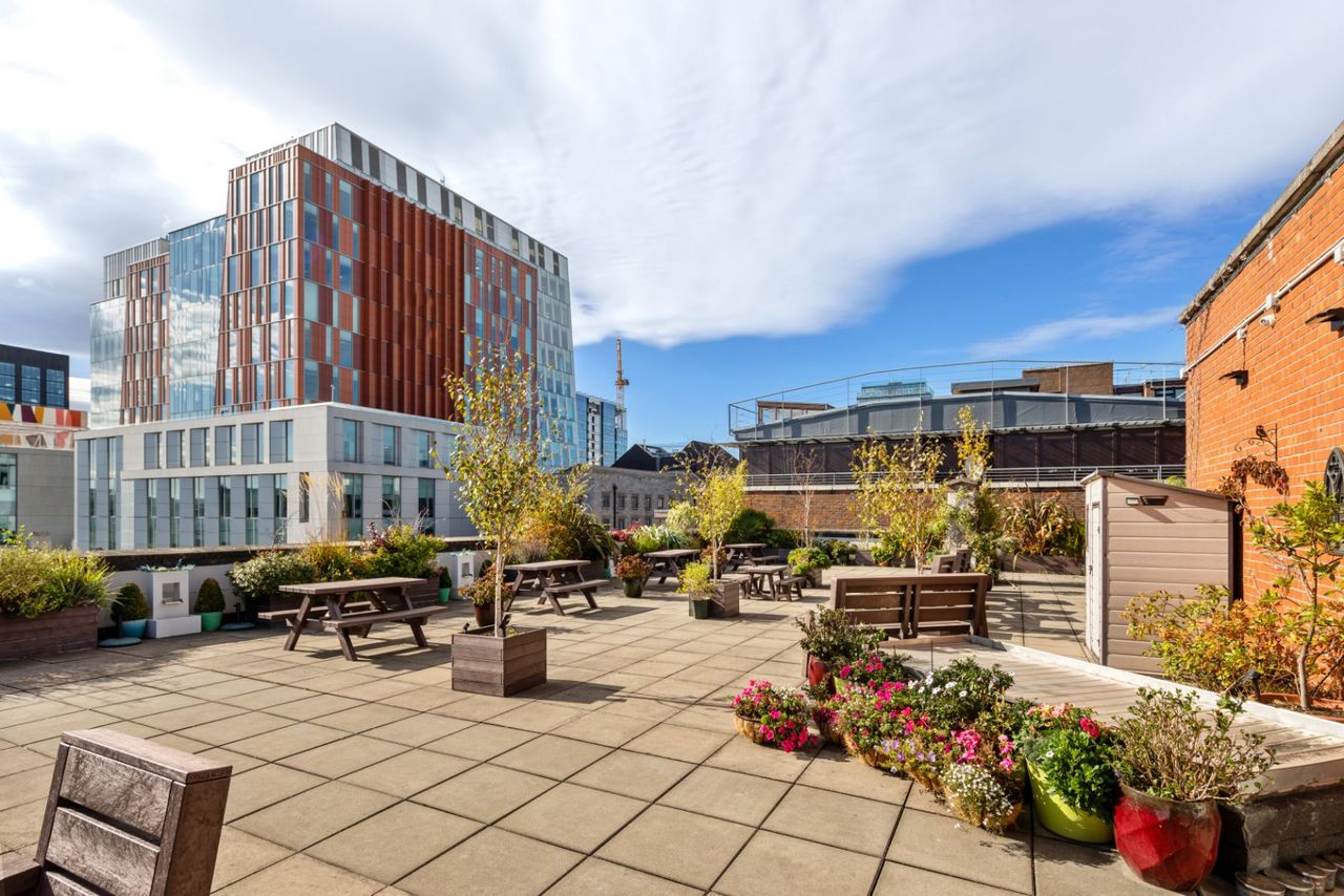 Apartment 157,Block B/C,The Waterside,Charlotte Qu, Grand Canal Dock, Dublin 4