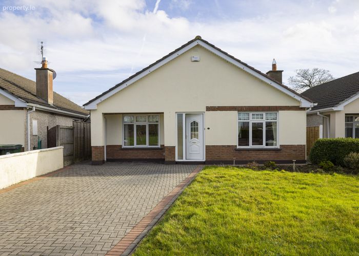 4 Grattan Park, Derrinturn, Carbury, Co. Kildare Property.ie