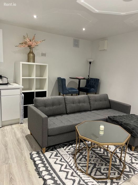 32 Oileáin Na Crannóige, Dublin 11, Dublin 11 Apartments and Houses