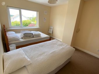 House share at Glenanail Dr, Riverside, Tuam Road, Co. Galway