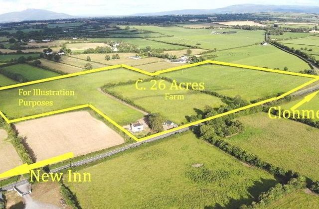 Chamberlainstown, Cahir, Co. Tipperary - Click to view photos