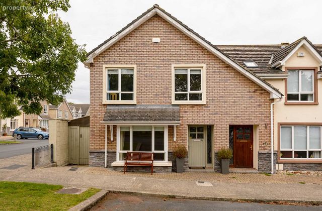 36 Forgehill Green, Stamullen, Co. Meath - Click to view photos