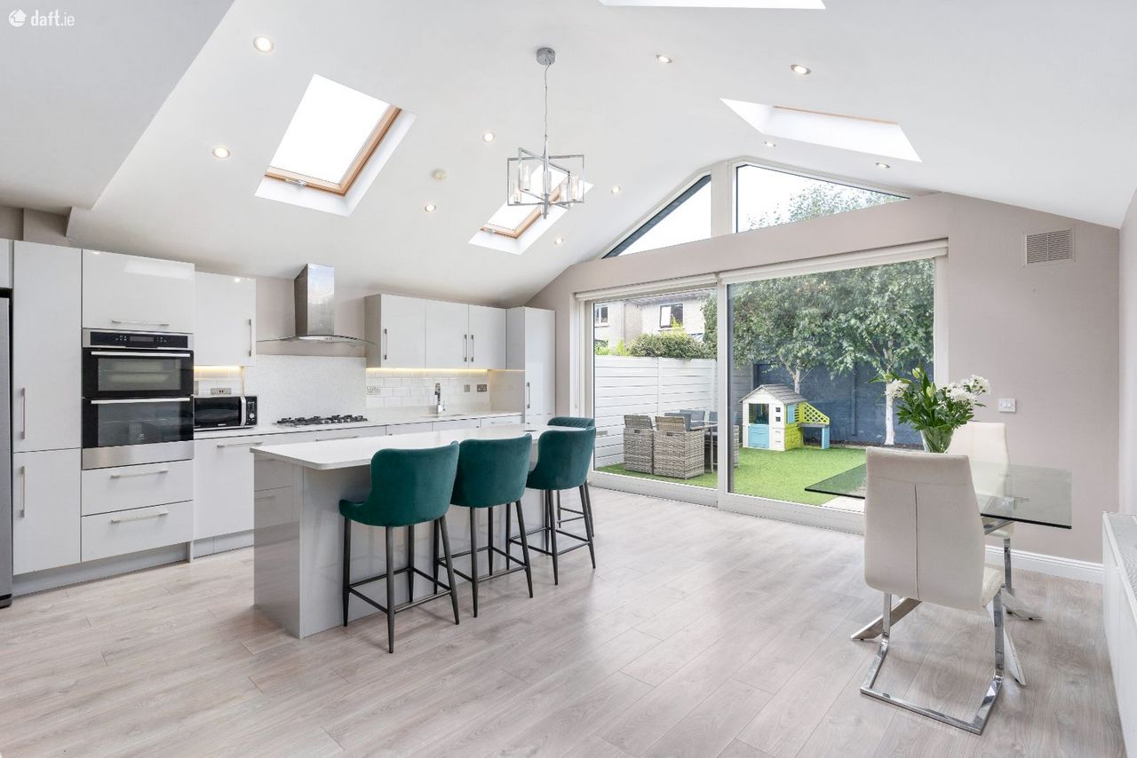 24 Cloister Grove,Blackrock,Co. Dublin, Blackrock, Co. Dublin