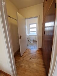 Walk-in Wardrobe and Ensuite