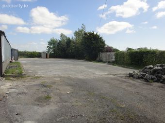 Yard, Knockdoe, Claregalway, Co. Galway - Image 2