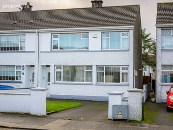 17 Willowdale, Bay Estate, Dundalk, Co. Louth
