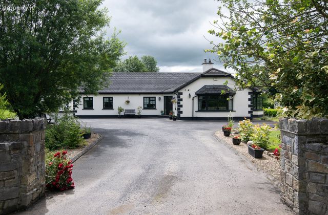 Clonad, R35wr62, Tullamore, Co. Offaly - Click to view photos