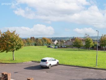 75 The Lawn, Coolroe Meadows, Ballincollig, Co. Cork - Image 2