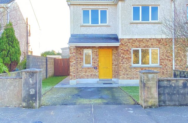20 Sion Hill, Castlebar, Co. Mayo - Click to view photos