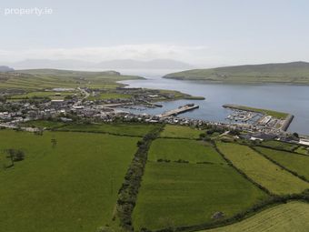 The Lighthouse, The Lighthouse, High Road, Dingle, Co. Kerry - Image 3