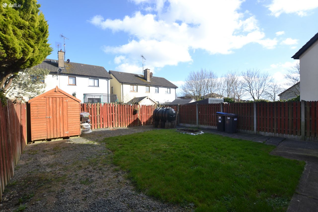 19 Clonattin Village, Gorey, Co. Wexford Warren Estates