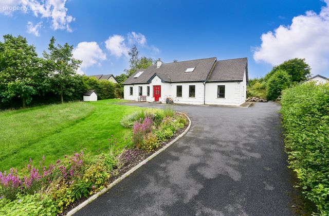 Rosmead, Delvin, Co. Westmeath - Click to view photos