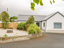 Ref. 1073175 Wee Andy's, Slavary, Buncrana, Co. Donegal