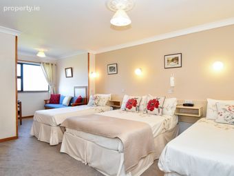 Corrib Wave Guest House &amp; Angling Centre, Portacarron, Oughterard, Co. Galway - Image 3