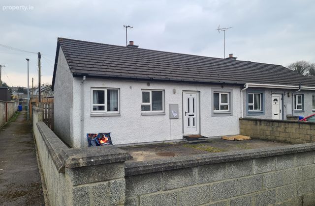 86 Glenwood Park, Letterkenny, Co. Donegal - Click to view photos