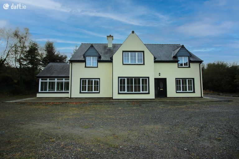 Glanycarney, Dunmanway, Co. Cork - Click to view photos