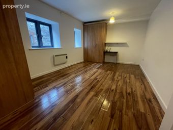Apartment 8, Reeves Hall, Cork City, Co. Cork - Image 4