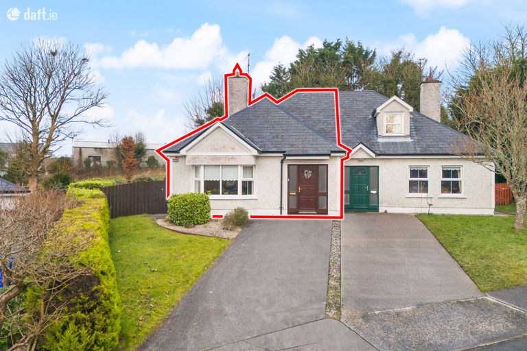 11 Mountain View, Kiltimagh, Co. Mayo - Click to view photos