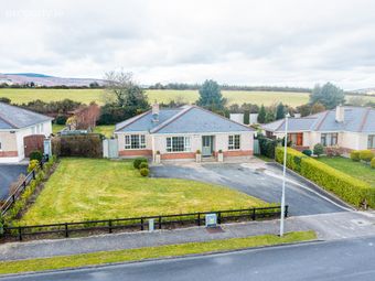 17 Ryland Wood, Bunclody, Co. Wexford - Image 2