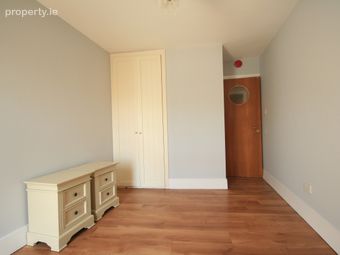 Apartment 10, Russell Court, Monaghan, Co. Monaghan - Image 5