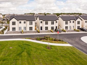 House Type B, Gort Na Fuinse, Ashthorn Avenue, Headford, Co. Galway - Image 4