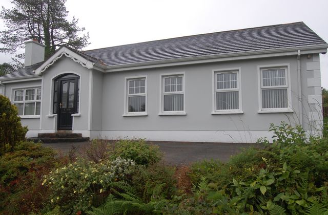 Derryart, Dunfanaghy, Co. Donegal - Click to view photos