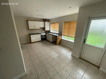 7 Meadow Avenue, The Meadows, Hollyhill, Co. Cork - Image 4
