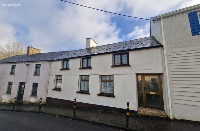Shannon View, Carrick-on-Shannon, Co. Roscommon - Click to view photos