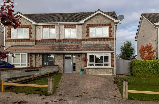 38 Fox Lodge Manor, Ratoath, Co. Meath - Click to view photos