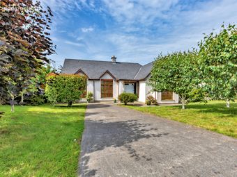 7 Sweet Auburn, Carrick-on-Suir, Co. Tipperary - Image 5