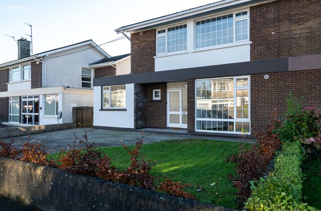 77 Retreat Park, Athlone, Co. Westmeath - Click to view photos