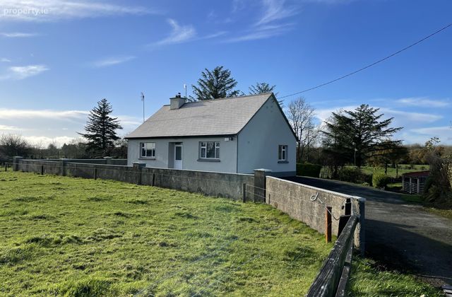 Milltown, Tulla, Co. Clare - Click to view photos