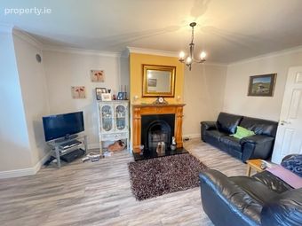 24 Cluainbroc, Old Galway Road, Athlone, Co. Roscommon - Image 3