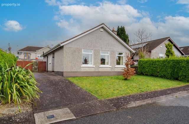14 Crestfield Mews, Riverstown, Glanmire, Co. Cork - Click to view photos
