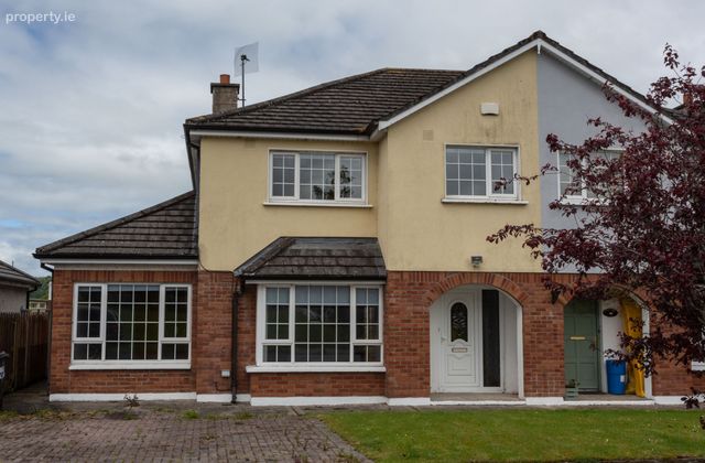 2 Deerpark View, Baltinglass, Co. Wicklow - Click to view photos