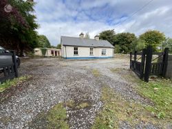 Castlefarm, Dunmore, Co. Galway - Bungalow For Sale