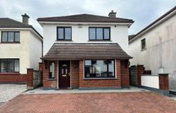 100 Forster Court, Galway City, Co. Galway - Detached house