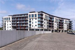 Apartment 81, The Academy, Park West, Dublin 12 - Apartment to Rent