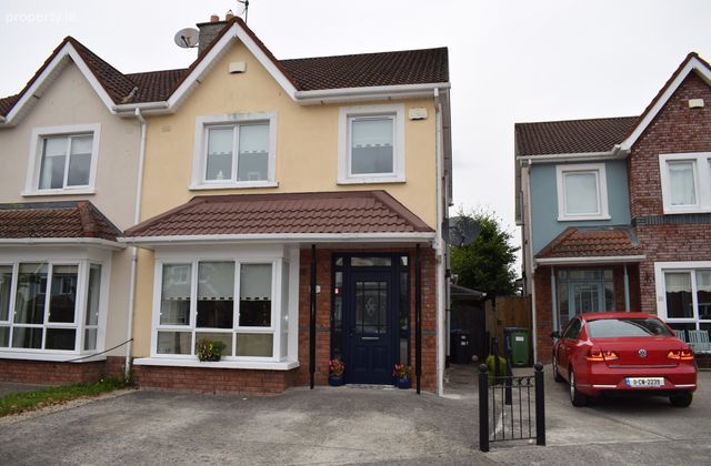 30 Highfield Manor, Mullins Lane, Graiguecullen, Co. Carlow - Click to view photos