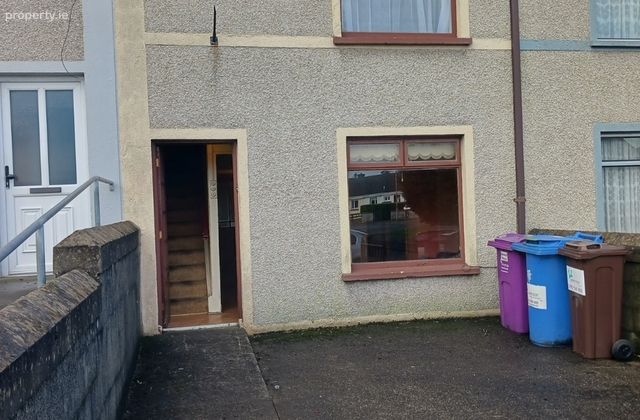 20 &Aacute;rd Na Greine, New Ross, Co. Wexford - Click to view photos