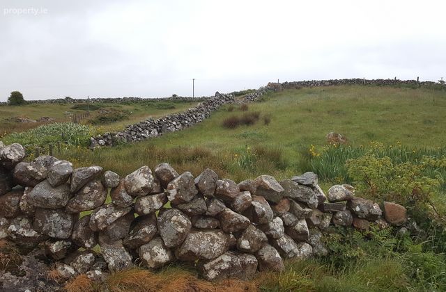 Minna, Inverin, Co. Galway - Click to view photos